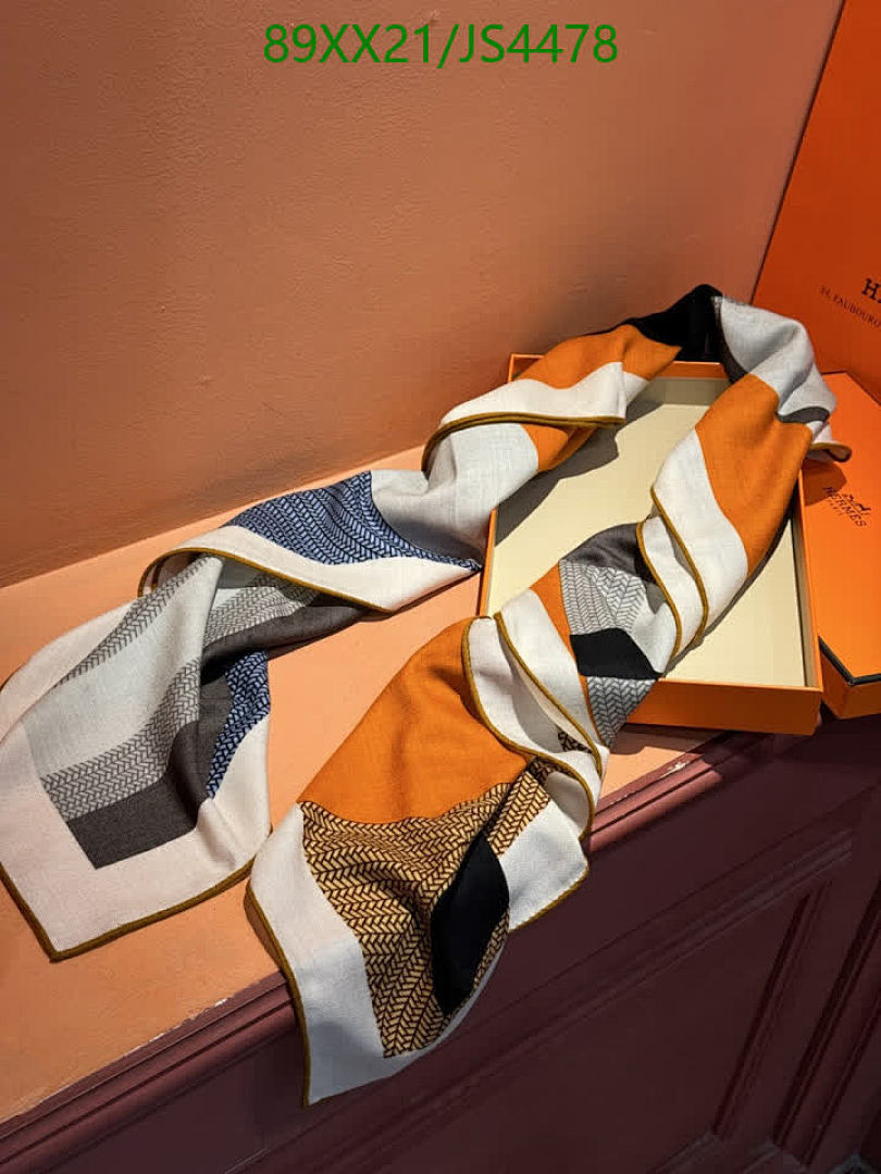 Hermes-Scarf Code: JS4478 $: 89USD