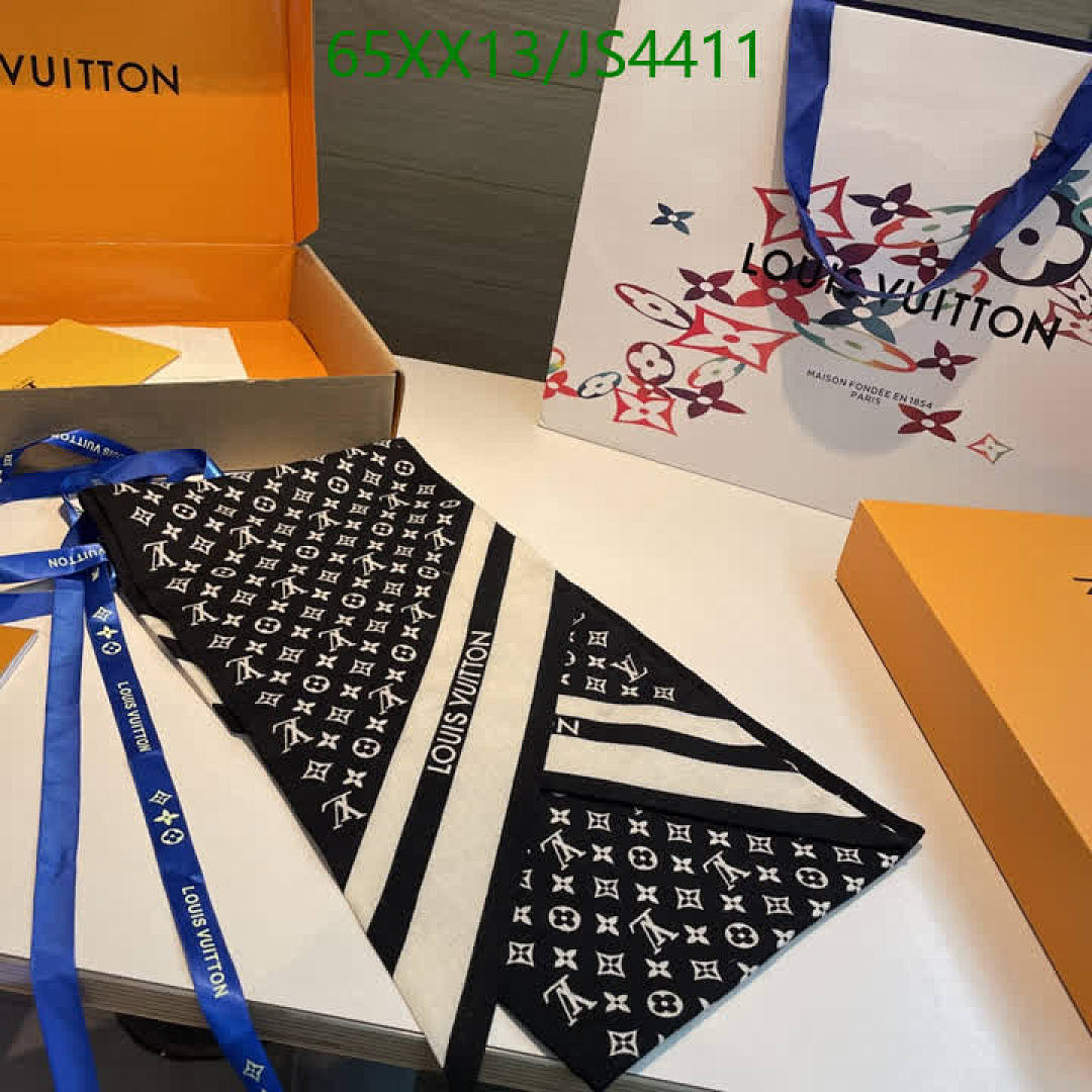 LV-Scarf Code: JS4411 $: 65USD