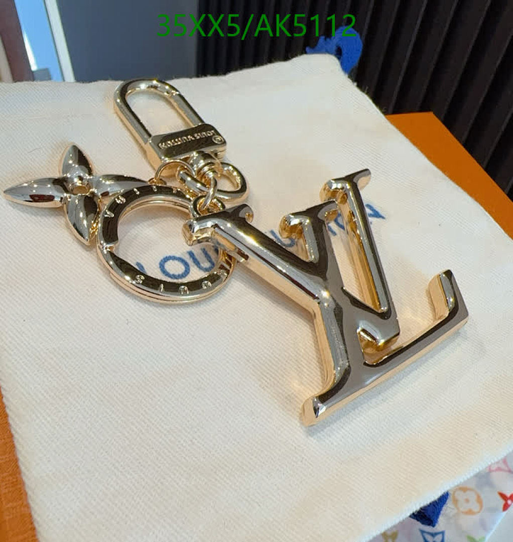 LV-Key pendant Code: AK5112 $: 35USD