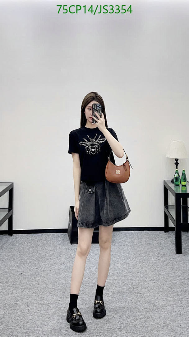 Dior-Clothing Code: JS3354 $: 75USD