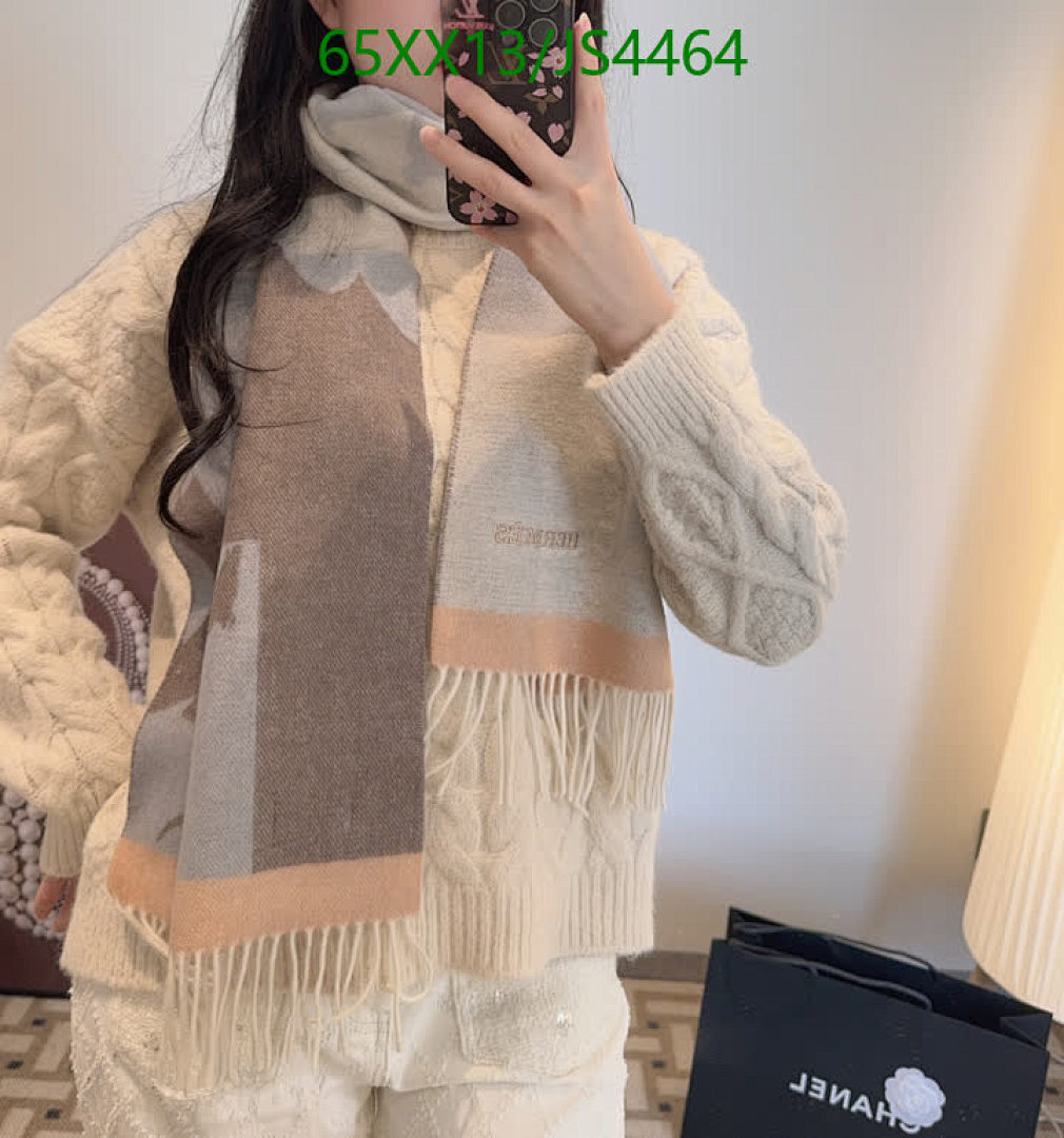 Hermes-Scarf Code: JS4464 $: 65USD