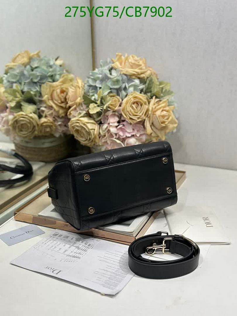 Dior-Bag-Mirror Quality Code: CB7902 $: 275USD