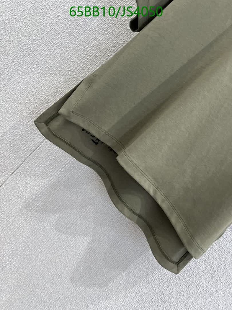 LV-Clothing Code: JS4050 $: 65USD