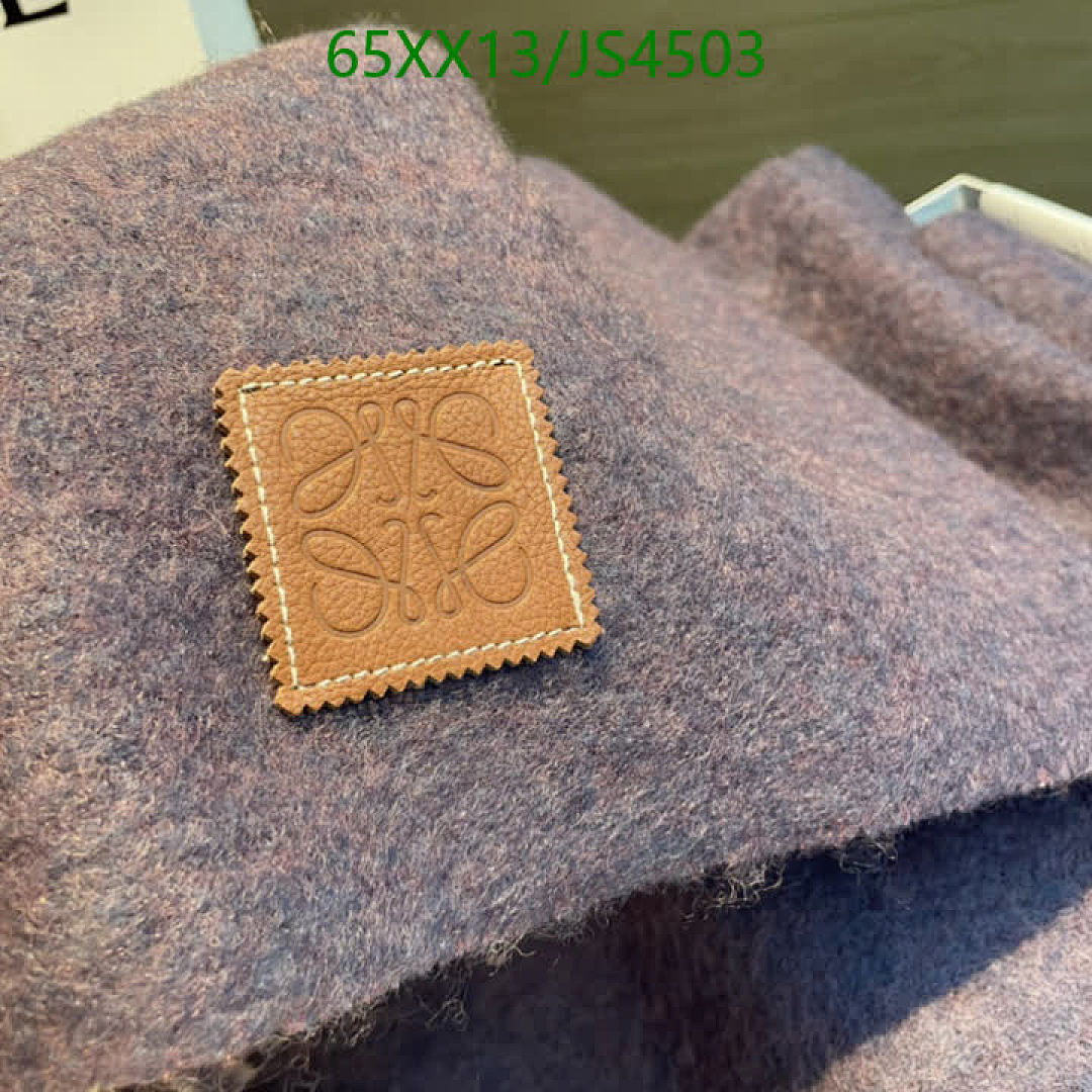 Loewe-Scarf Code: JS4503 $: 65USD
