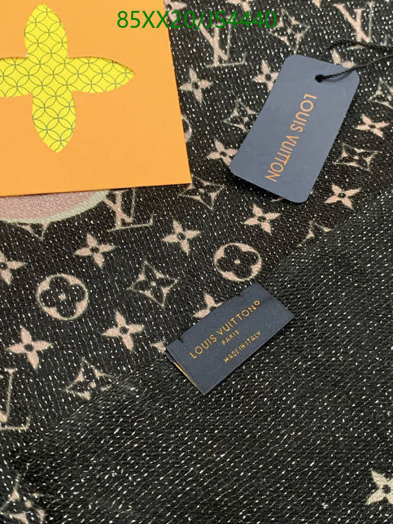 LV-Scarf Code: JS4440 $: 85USD