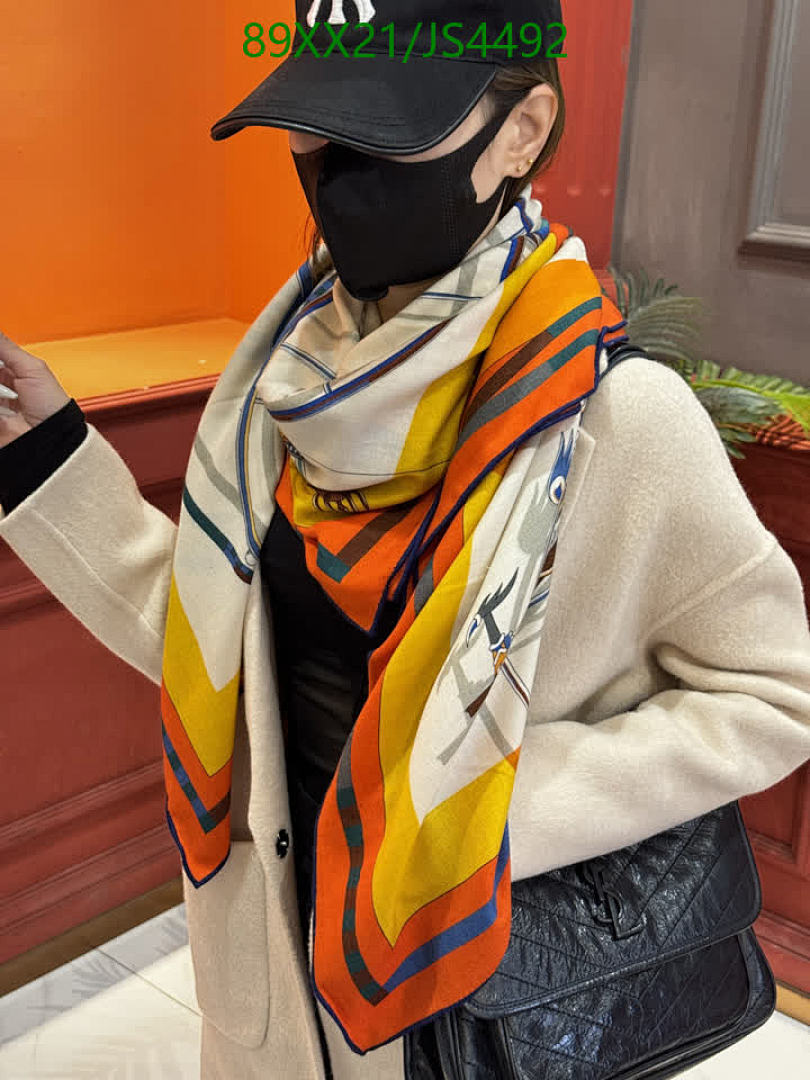 Hermes-Scarf Code: JS4492 $: 89USD