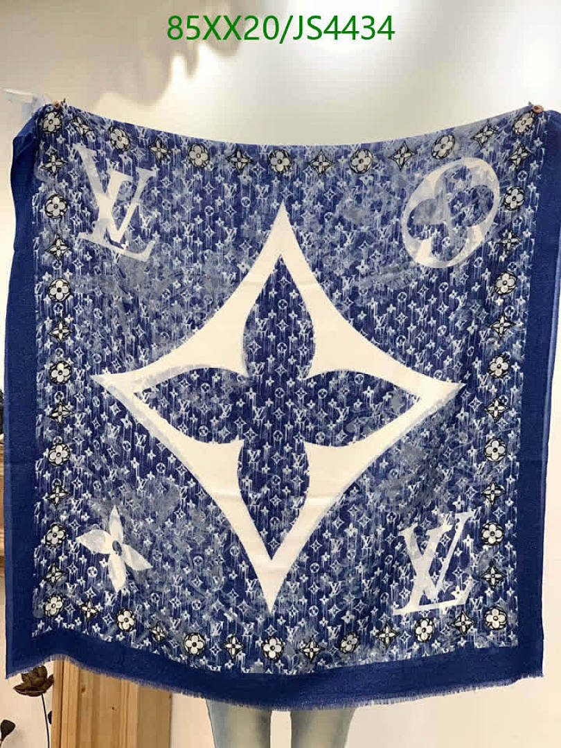 LV-Scarf Code: JS4434 $: 85USD