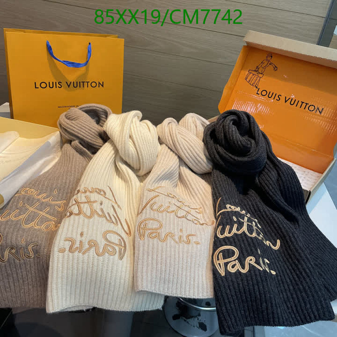 LV-Scarf Code: CM7742 $: 85USD