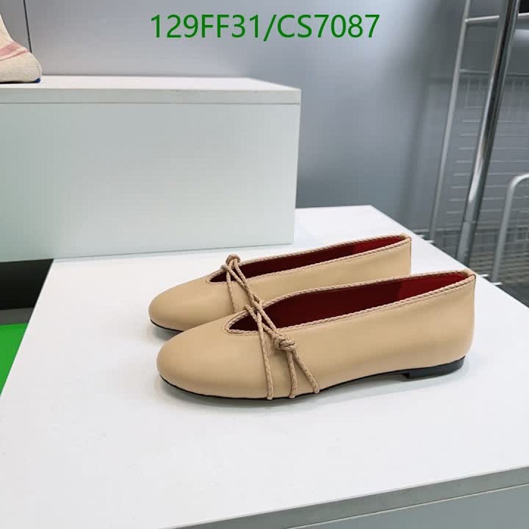 BV-Women Shoes Code: CS7087 $: 129USD