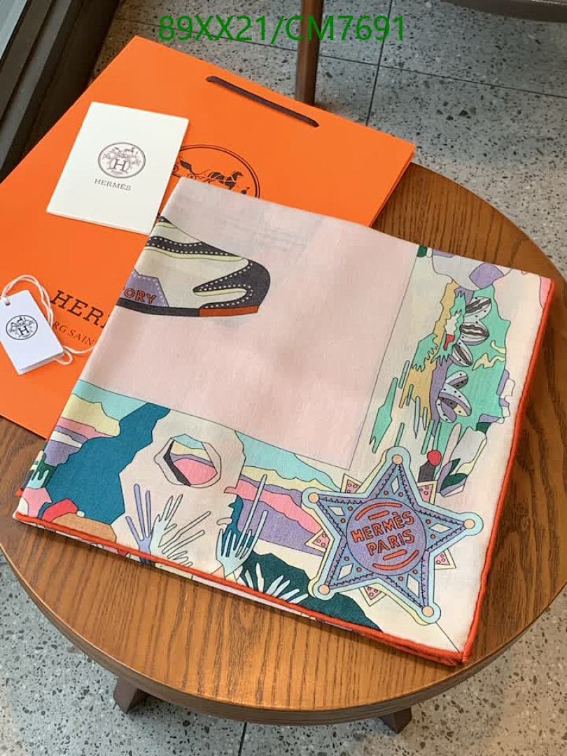 Hermes-Scarf Code: CM7691 $: 89USD