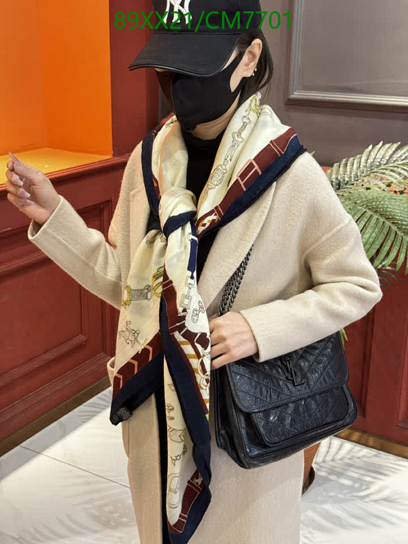 Hermes-Scarf Code: CM7701 $: 89USD