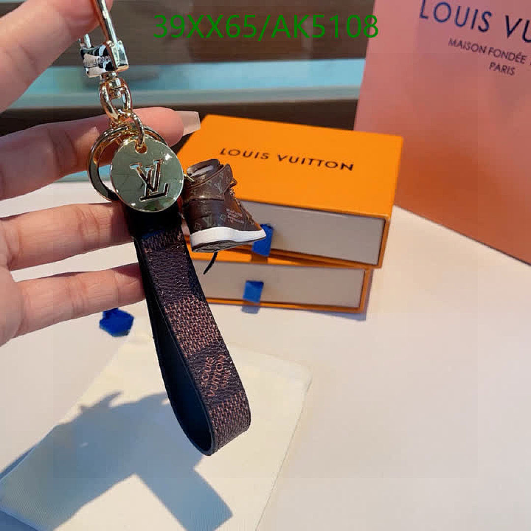 LV-Key pendant Code: AK5108 $: 39USD