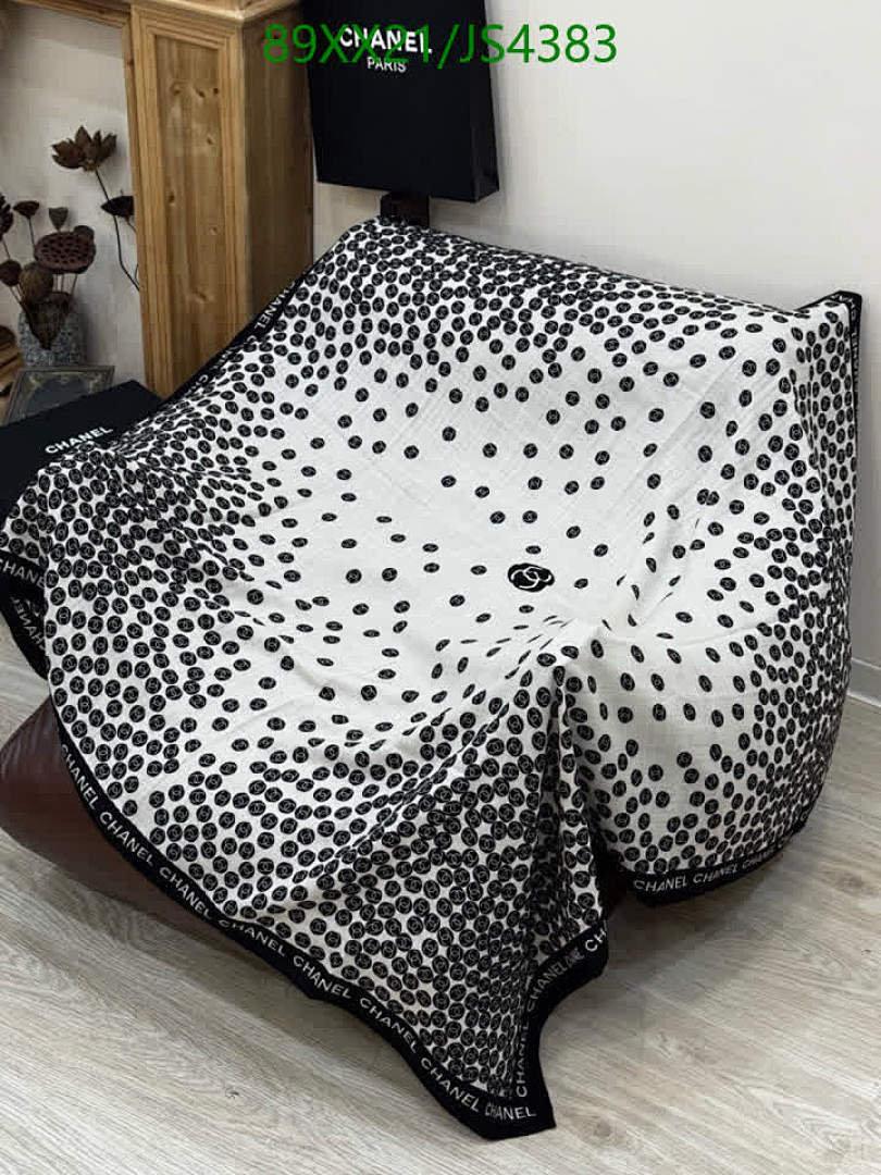 Chanel-Scarf Code: JS4383 $: 89USD