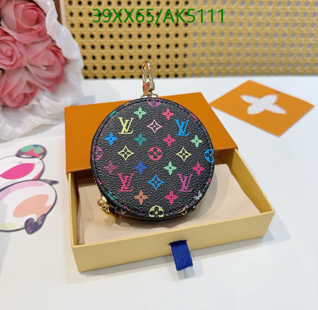 LV-Key pendant Code: AK5111 $: 39USD