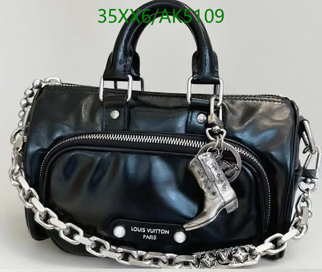 LV-Key pendant Code: AK5109 $: 35USD