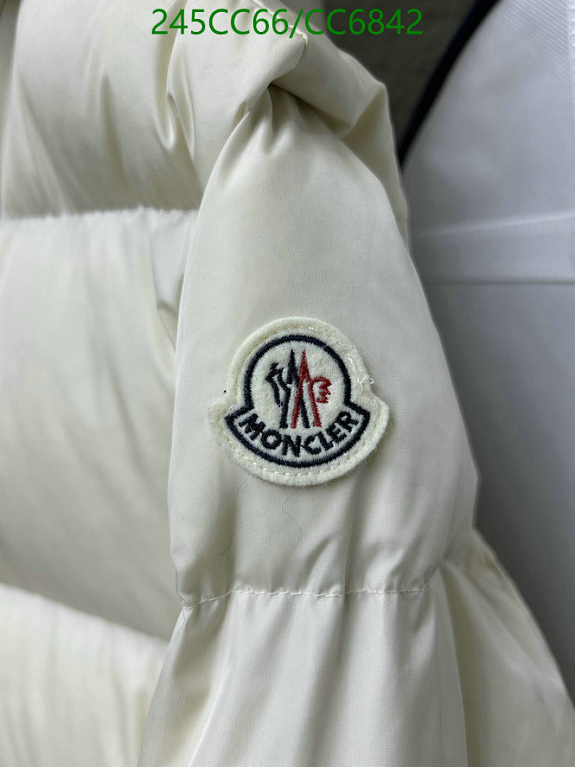 Moncler-Down jacket Women Code: CC6842 $: 245USD