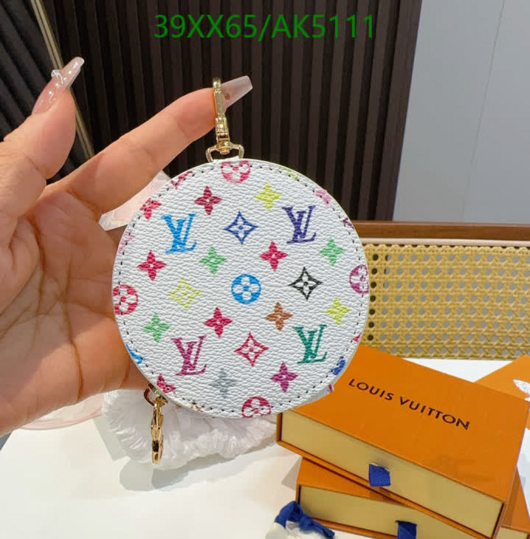 LV-Key pendant Code: AK5111 $: 39USD