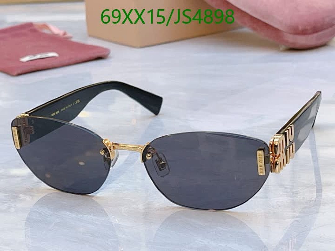Miu Miu-Glasses Code: JS4898 $: 69USD