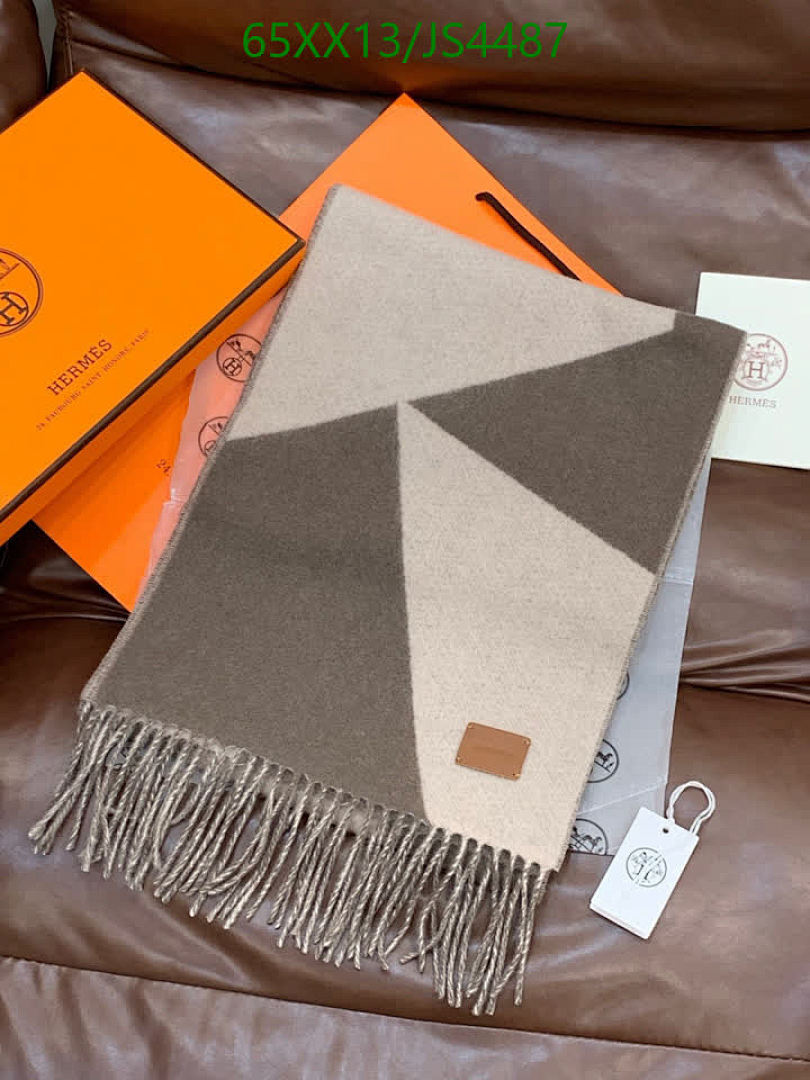 Hermes-Scarf Code: JS4487 $: 65USD