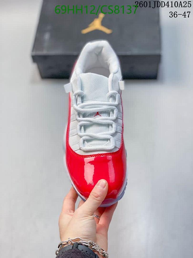 NIKE-Women Shoes Code: CS8137 $: 69USD