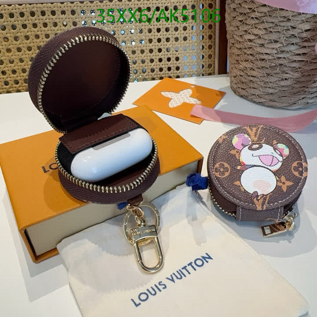 LV-Key pendant Code: AK5106 $: 35USD
