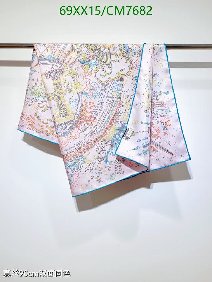 Hermes-Scarf Code: CM7682 $: 69USD