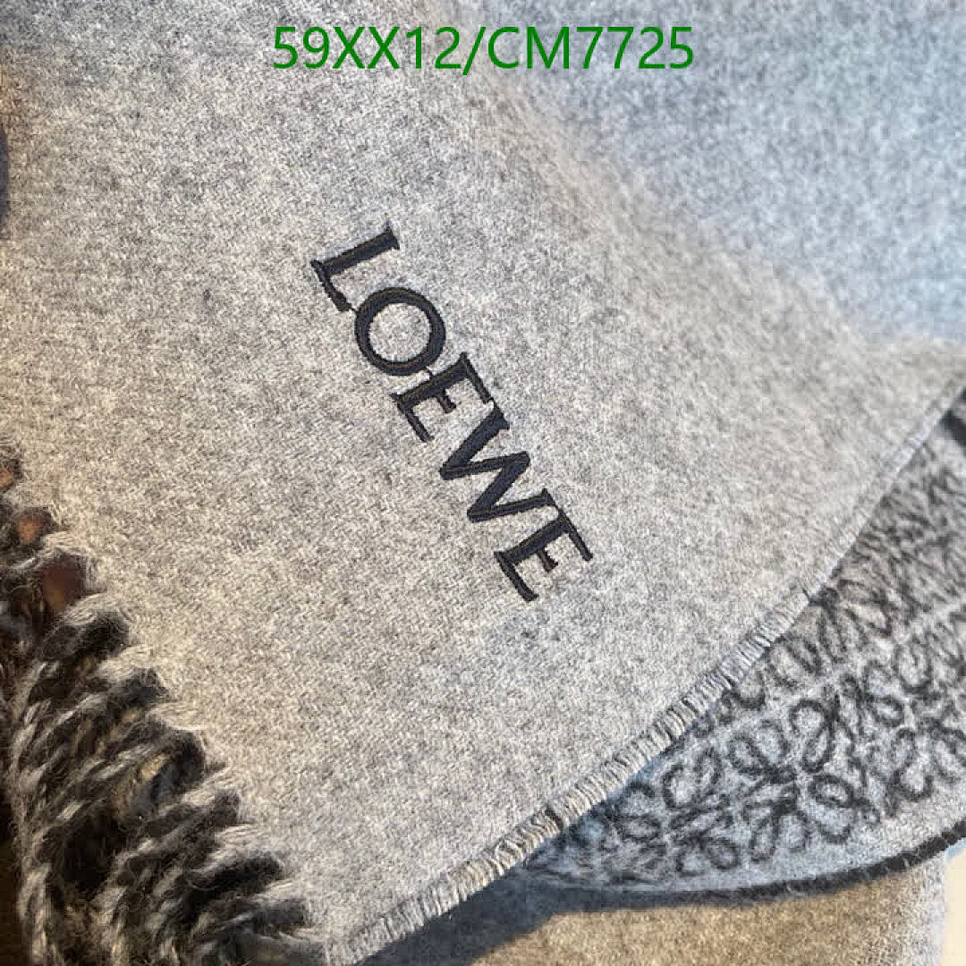 Loewe-Scarf Code: CM7725 $: 59USD
