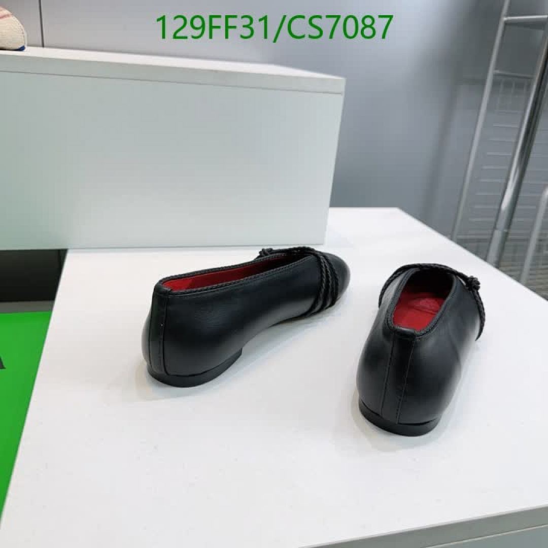 BV-Women Shoes Code: CS7087 $: 129USD