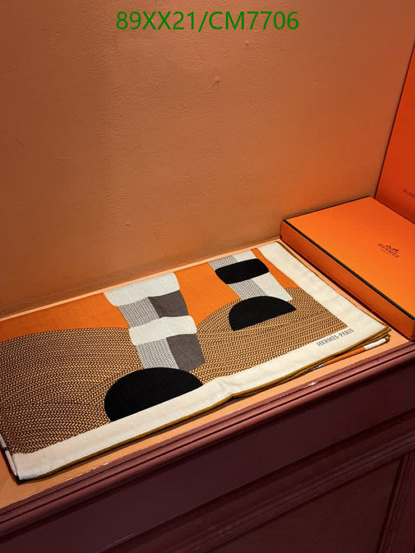 Hermes-Scarf Code: CM7706 $: 89USD