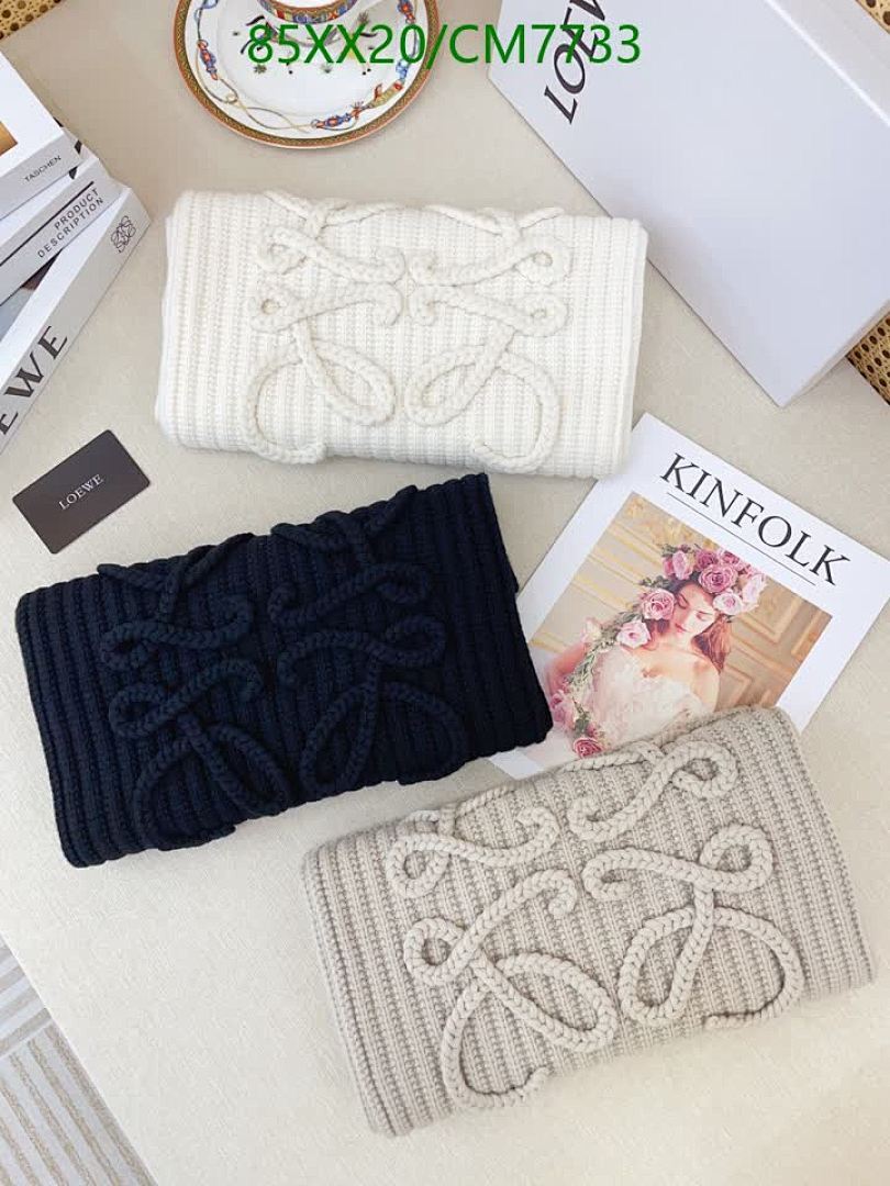 Loewe-Scarf Code: CM7733 $: 85USD