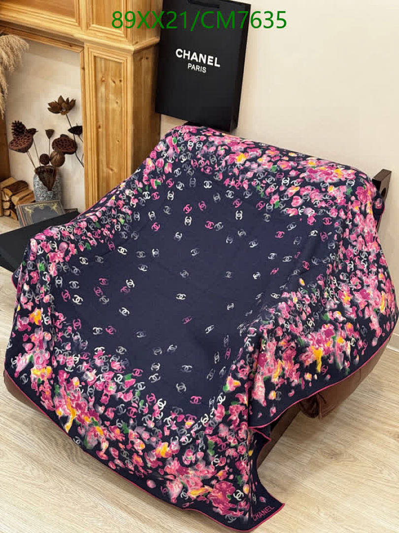 Chanel-Scarf Code: CM7635 $: 89USD