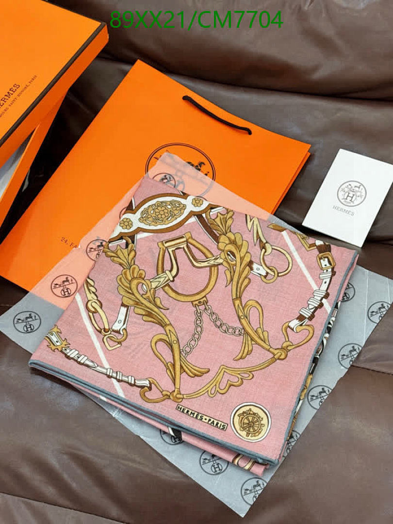 Hermes-Scarf Code: CM7704 $: 89USD
