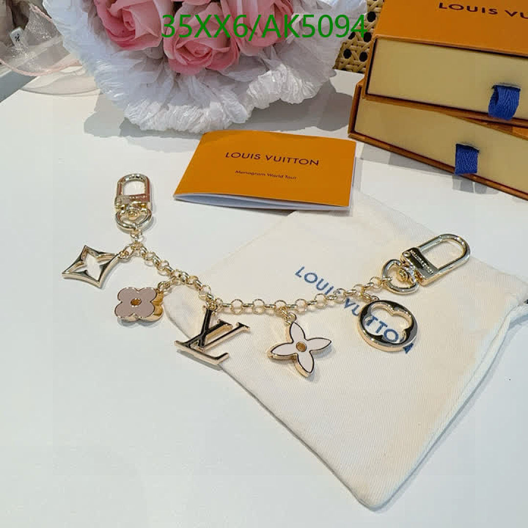 LV-Key pendant Code: AK5094 $: 35USD