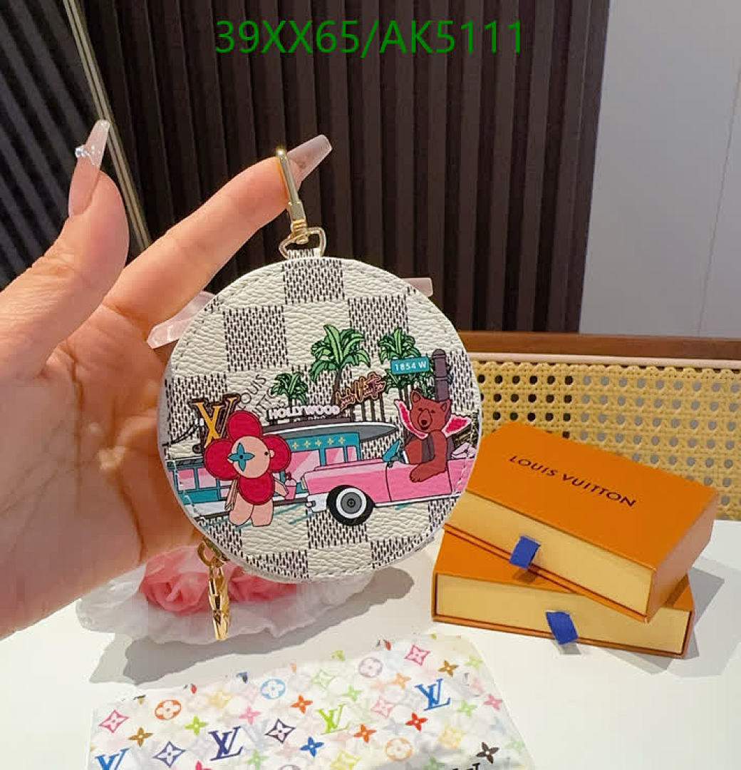 LV-Key pendant Code: AK5111 $: 39USD