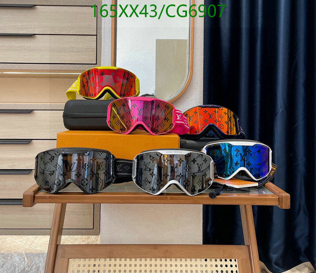 Ski goggles-Glasses Code: CG6907 $: 165USD