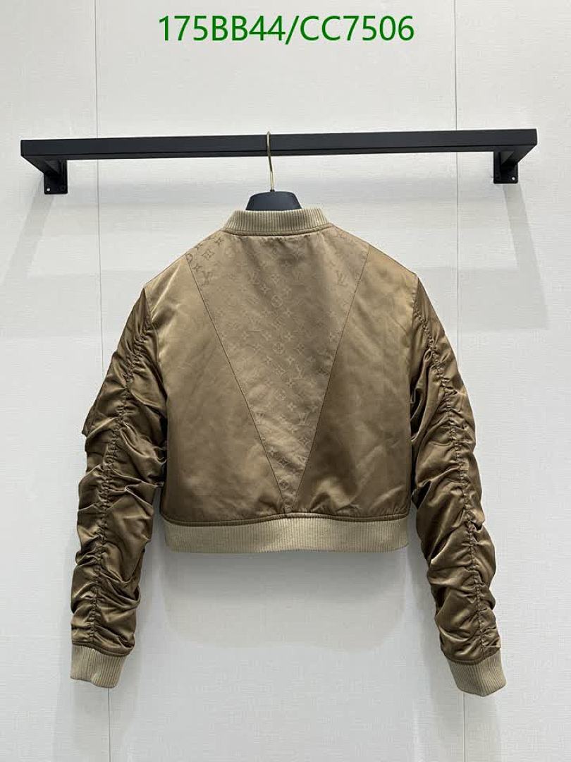 LV-Clothing Code: CC7506 $: 175USD