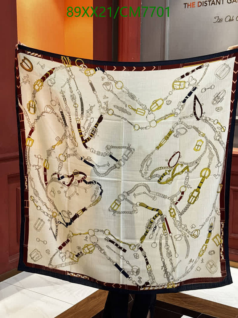 Hermes-Scarf Code: CM7701 $: 89USD