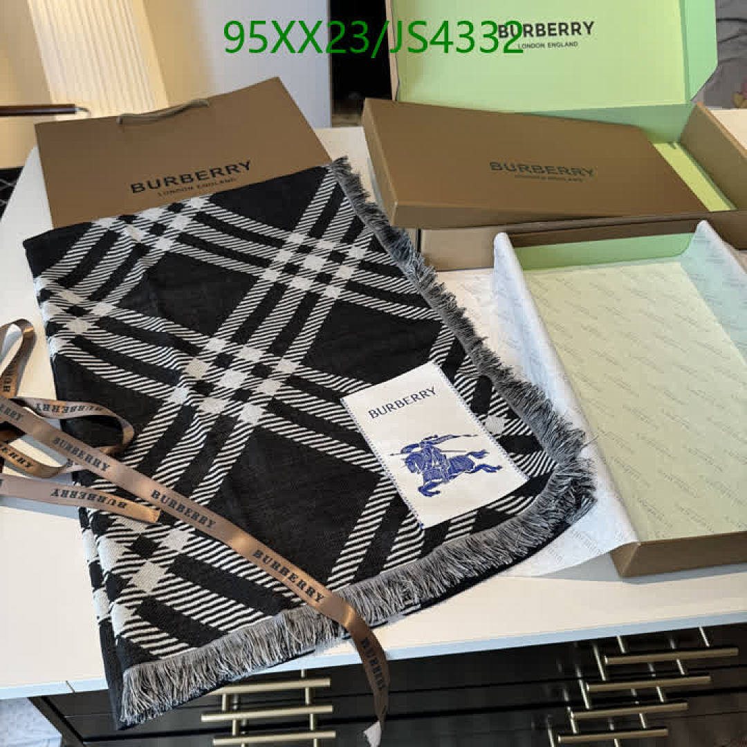 Burberry-Scarf Code: JS4332 $: 95USD