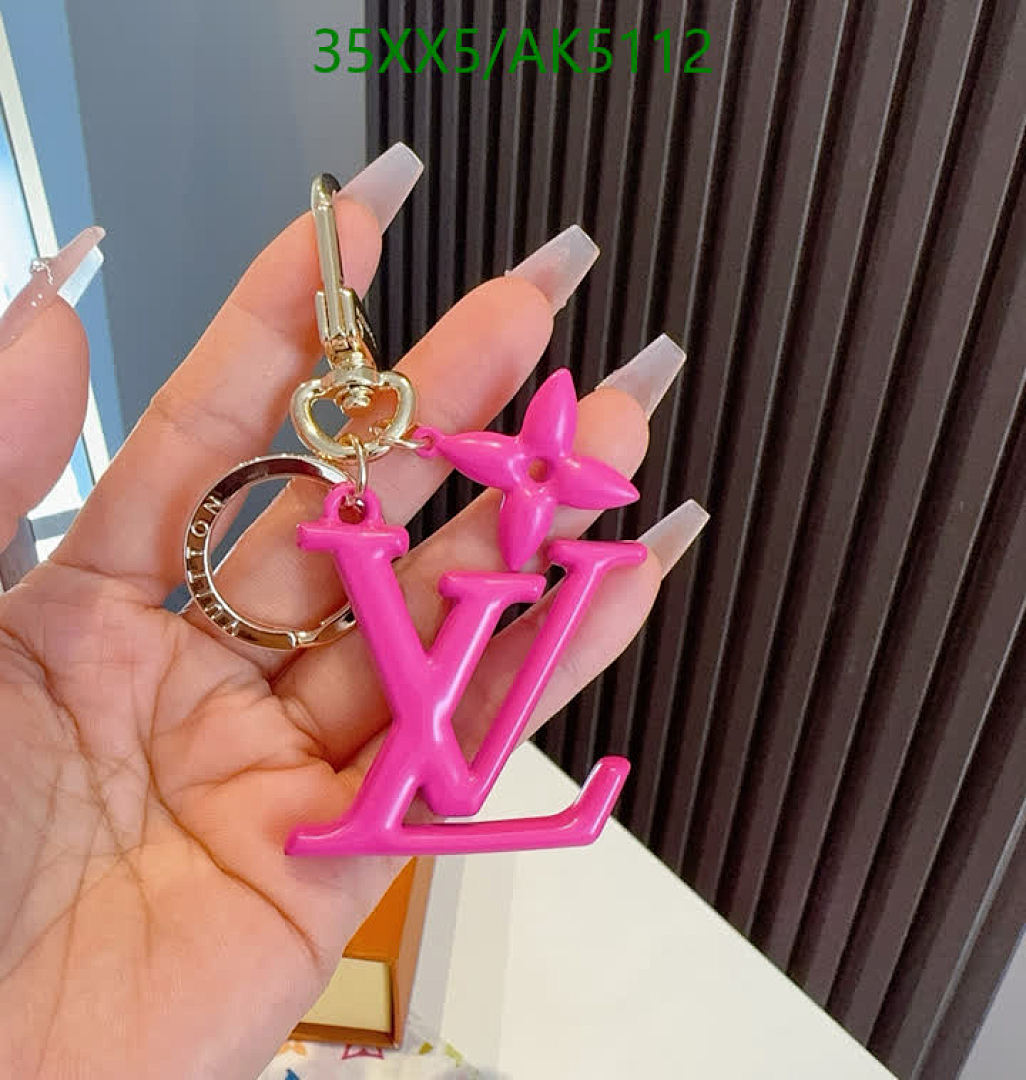 LV-Key pendant Code: AK5112 $: 35USD