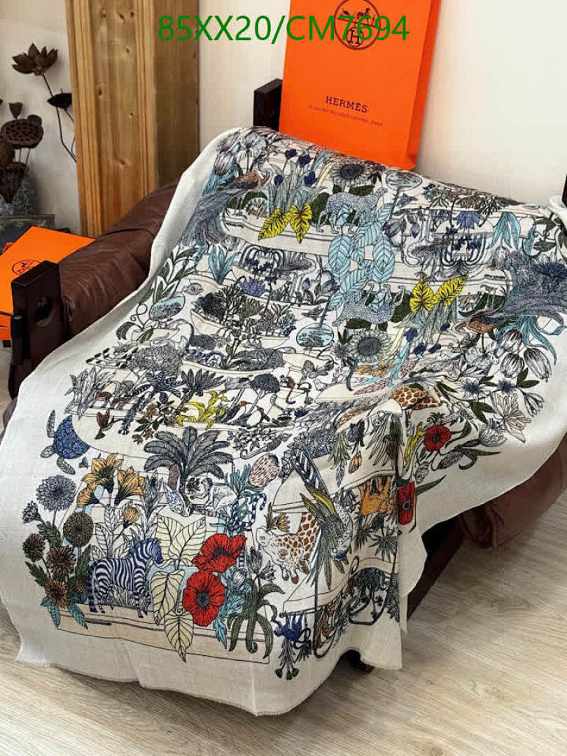 Hermes-Scarf Code: CM7694 $: 85USD