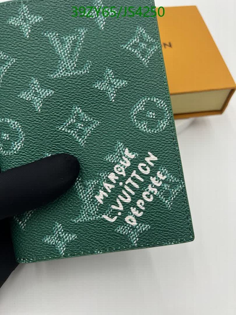 LV-Wallet-4A Quality Code: JS4250 $: 39USD