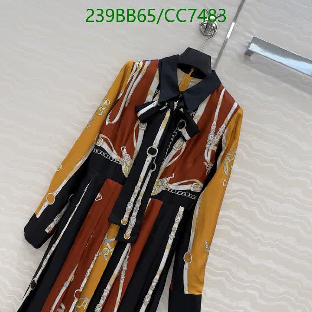 Gucci-Clothing Code: CC7483 $: 239USD