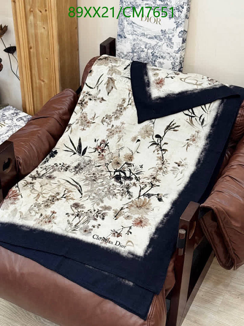 Dior-Scarf Code: CM7651 $: 89USD