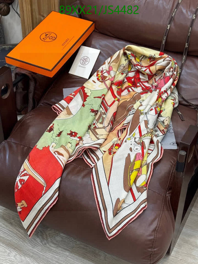 Hermes-Scarf Code: JS4482 $: 89USD