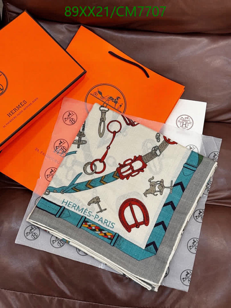 Hermes-Scarf Code: CM7707 $: 89USD