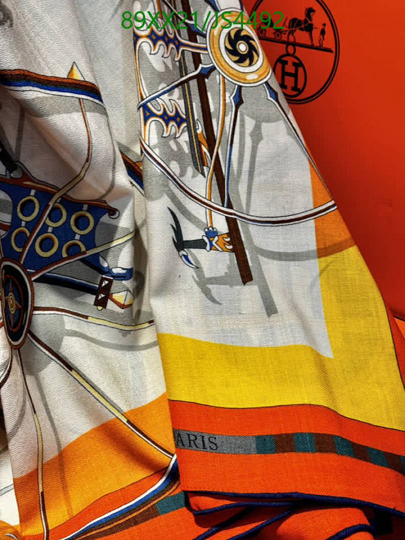 Hermes-Scarf Code: JS4492 $: 89USD