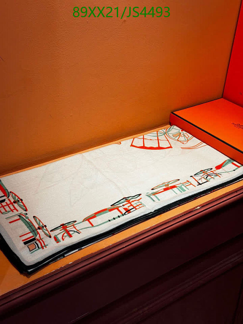 Hermes-Scarf Code: JS4493 $: 89USD