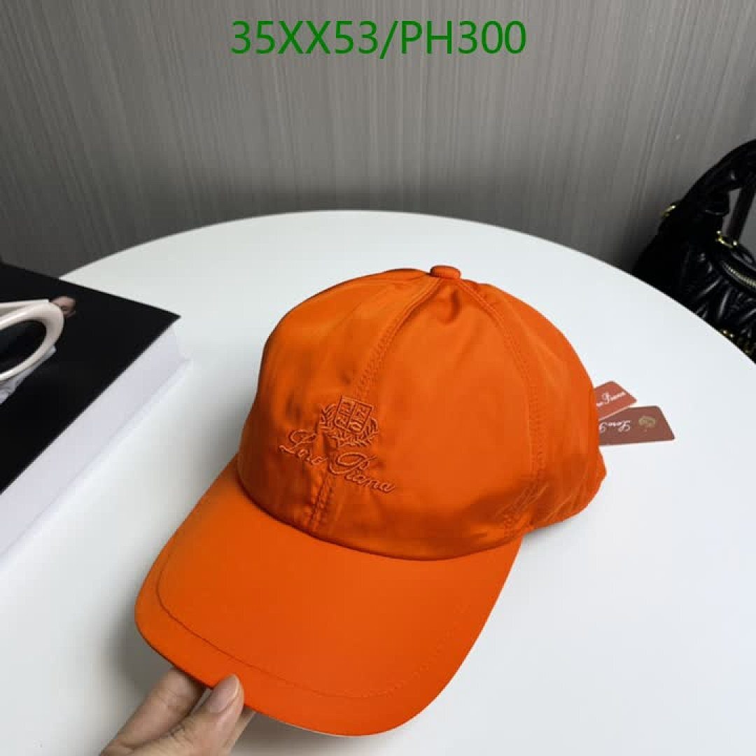 Lora Piana-Cap(Hat) Code: PH300 $: 35USD