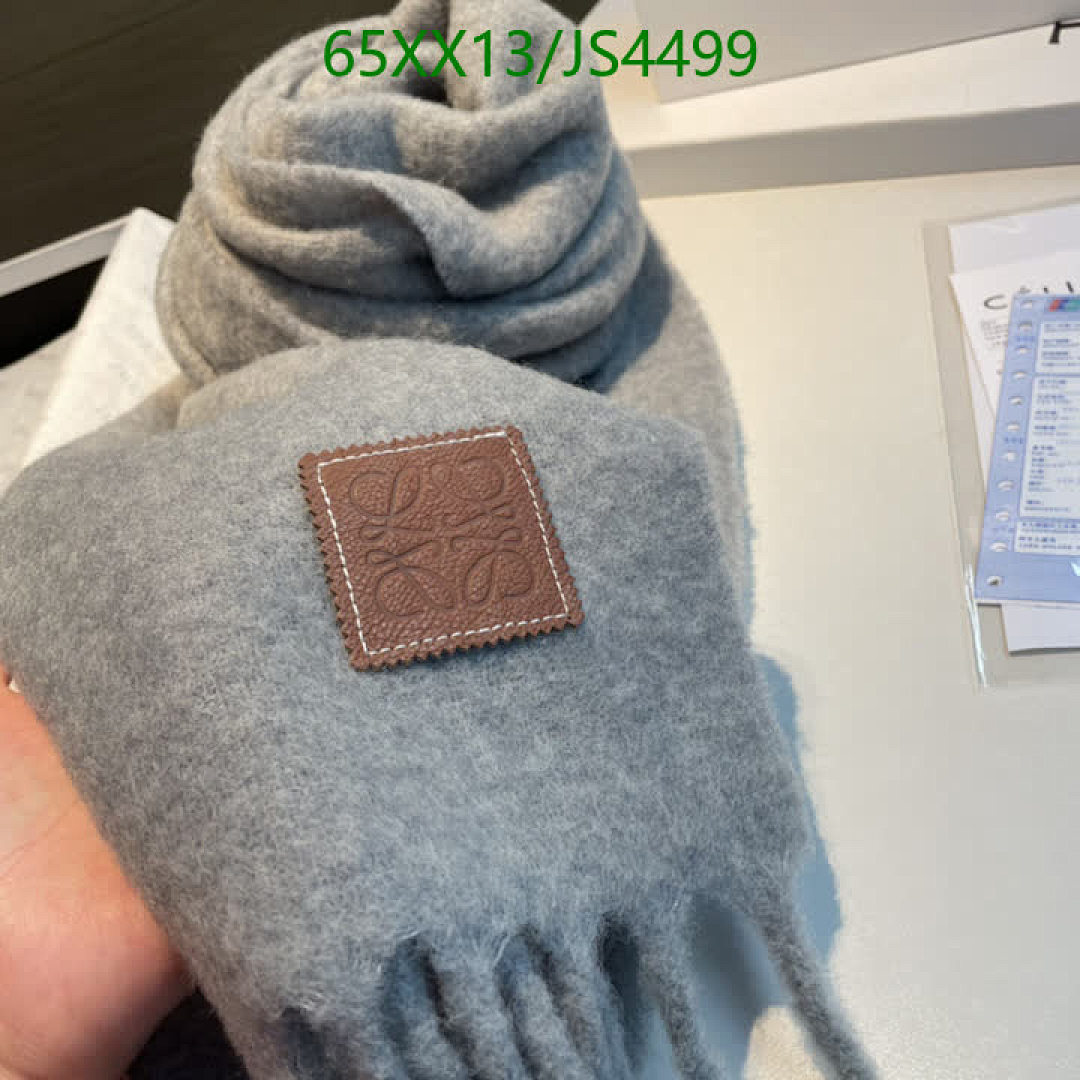 Loewe-Scarf Code: JS4499 $: 65USD