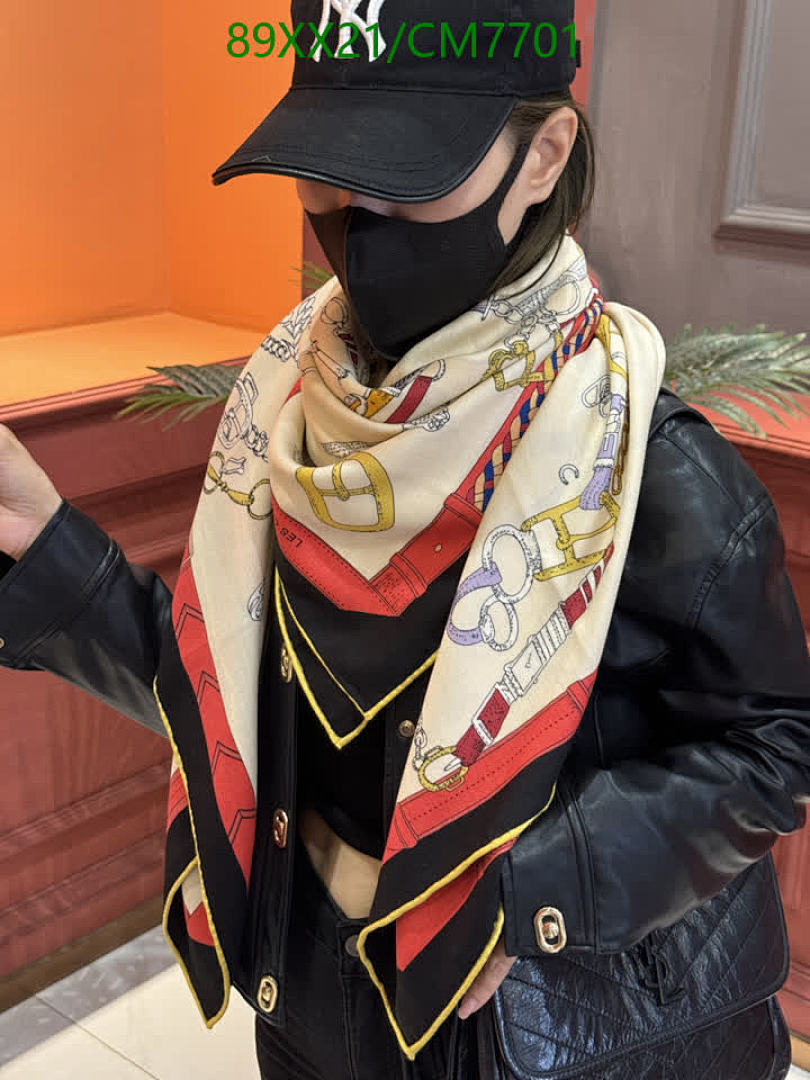 Hermes-Scarf Code: CM7701 $: 89USD